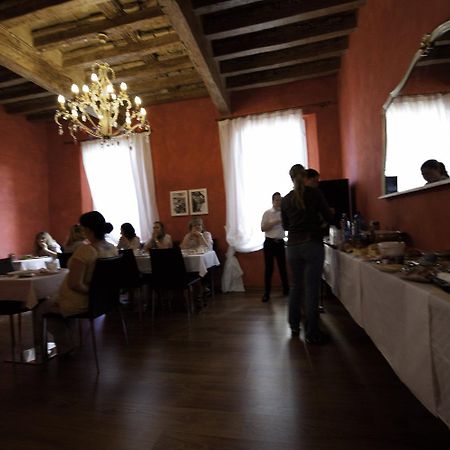 רג'ו אמיליה Albergo Morandi מראה חיצוני תמונה